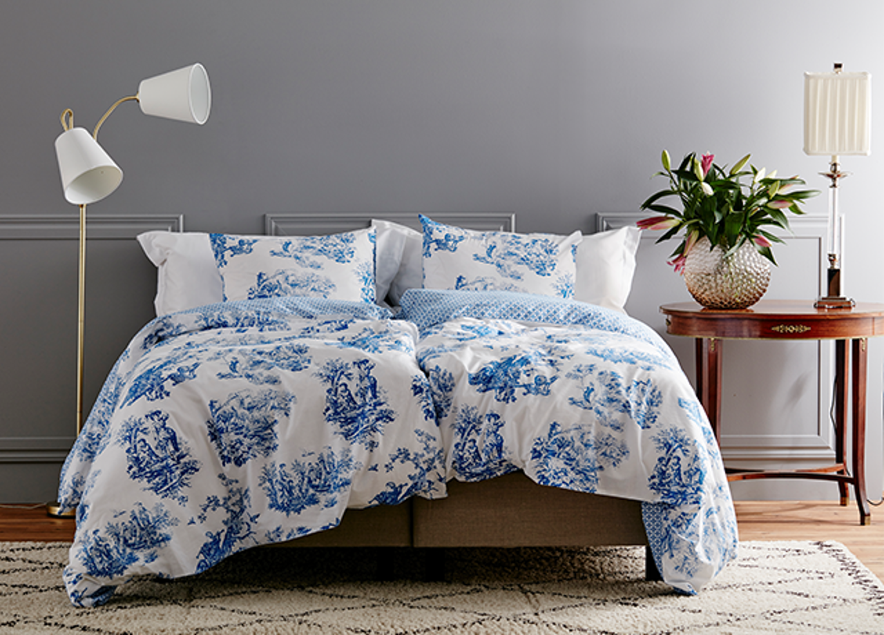 Lyxigt blåvitt påslakanset